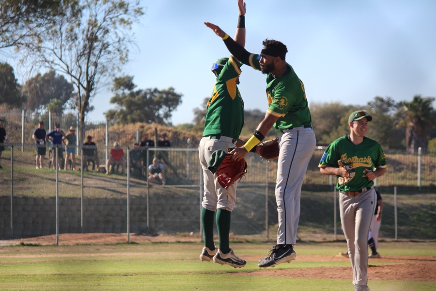 Major League team action photo 4