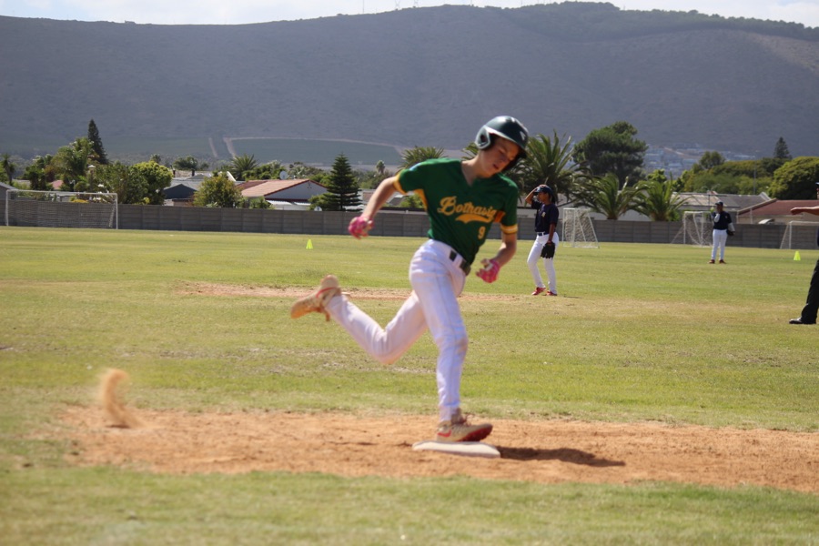 U18 team action photo 1
